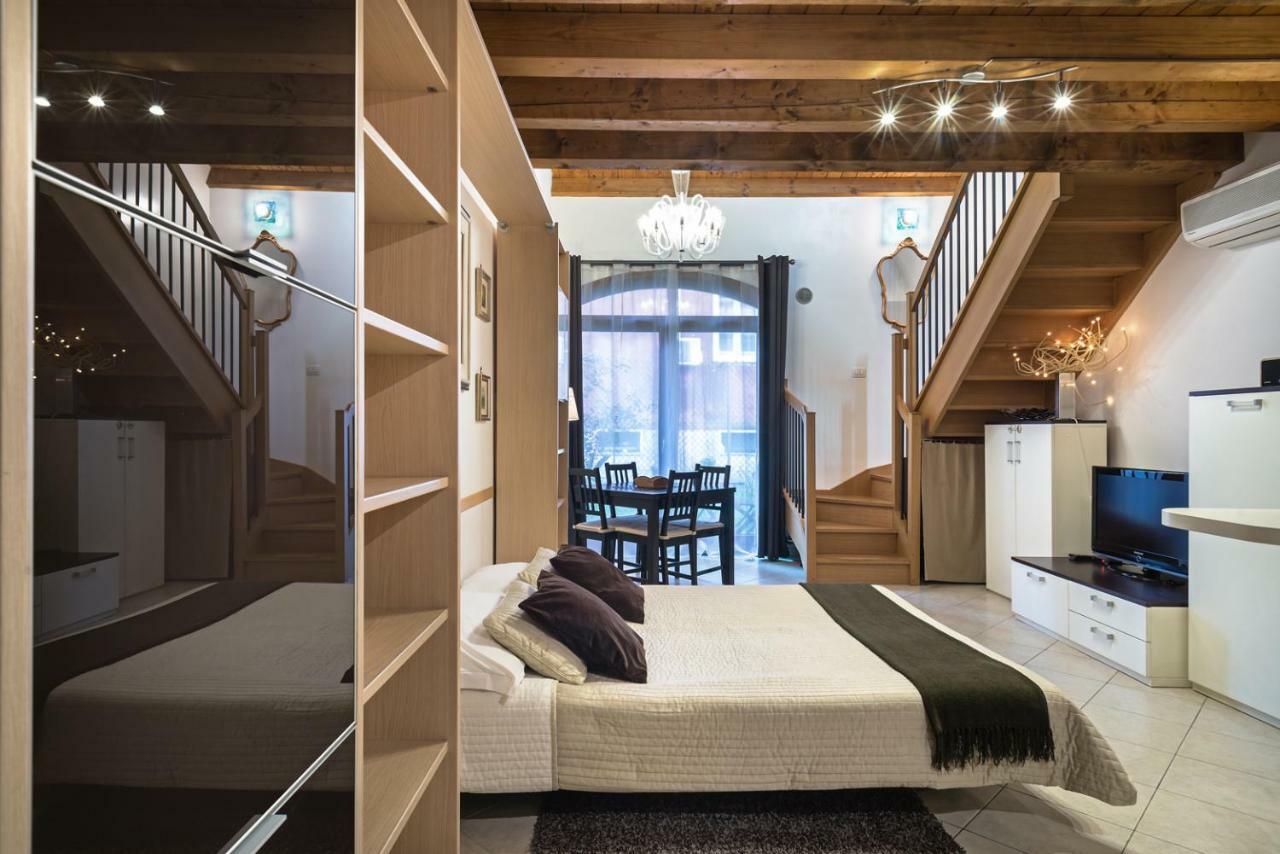 Duplex At The Entrance To 2 Bathroom And Terrace Apartment Venedig
